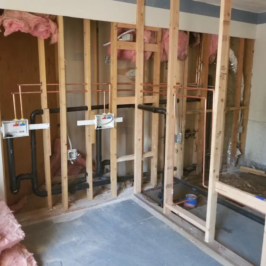 Copper pipe rough-in and plumbing installation in Edinburg
